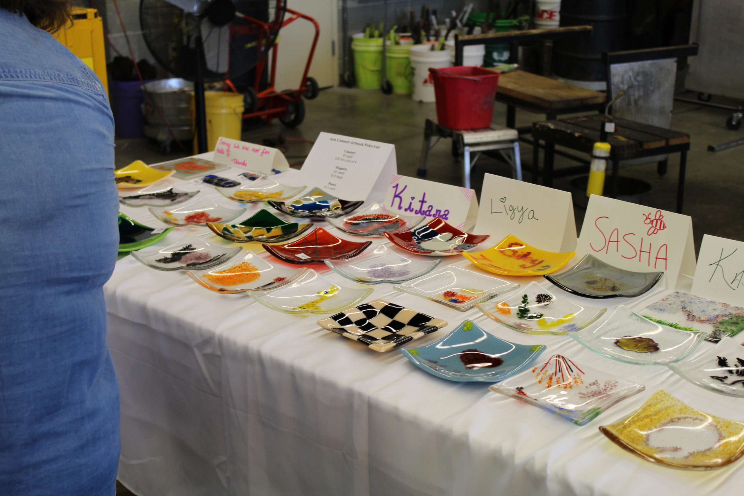 Moore Library Community Workshop: Create a Fused Glass Tile